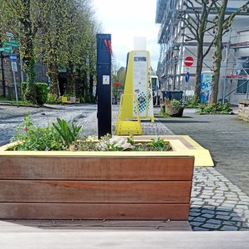 Testphase in Lindlar: Die Stadt-Terrassen im Ortskern laden zum Verweilen ein 